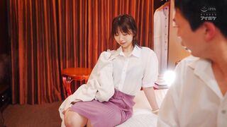 IPZZ-919 [中文字幕] 遭遇创纪录暴雨，女艺人和经纪人被迫同住一屋…看到我被雨水淋湿的身体，处男经纪人兴奋不已，直到天亮10发湿透绝伦性交 白石るな